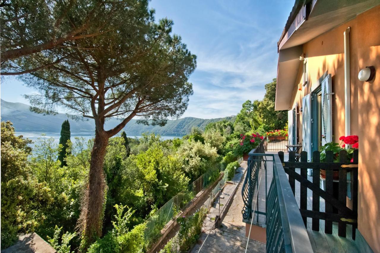 Villalbert Castel Gandolfo Exterior foto